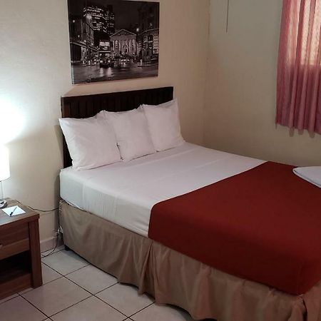 Domus Hotel San Salvador Ngoại thất bức ảnh