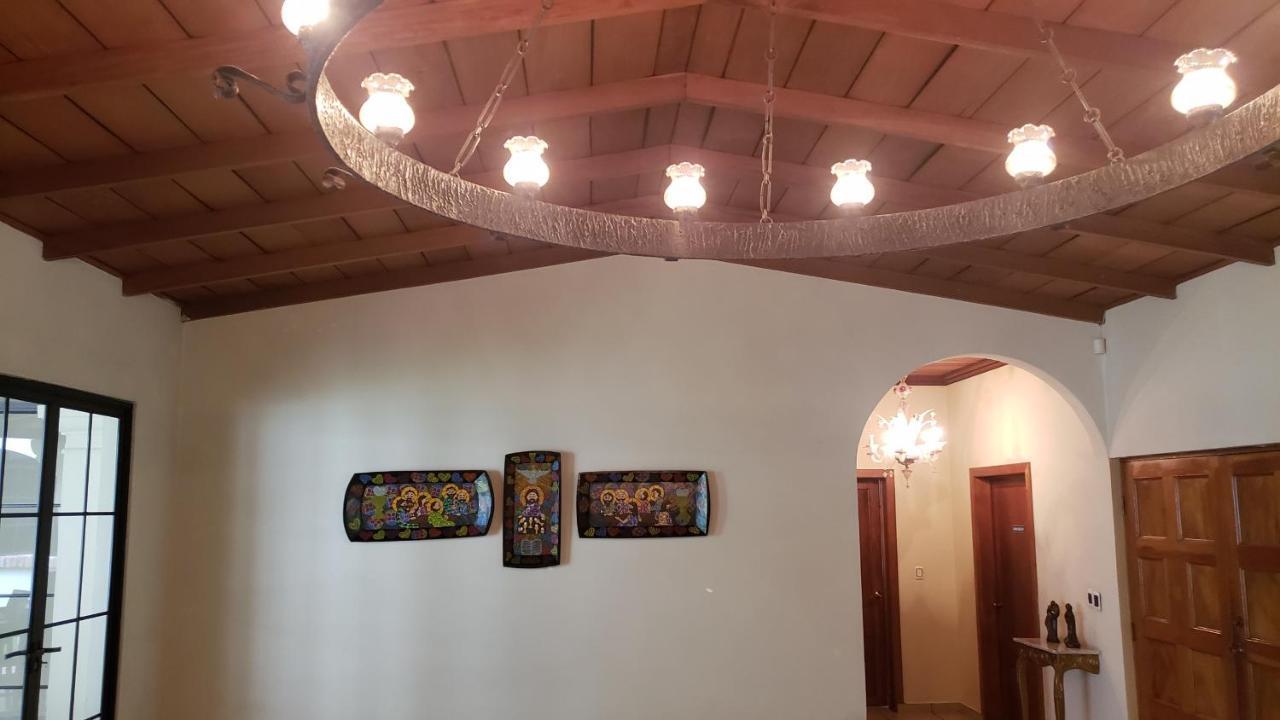 Domus Hotel San Salvador Ngoại thất bức ảnh