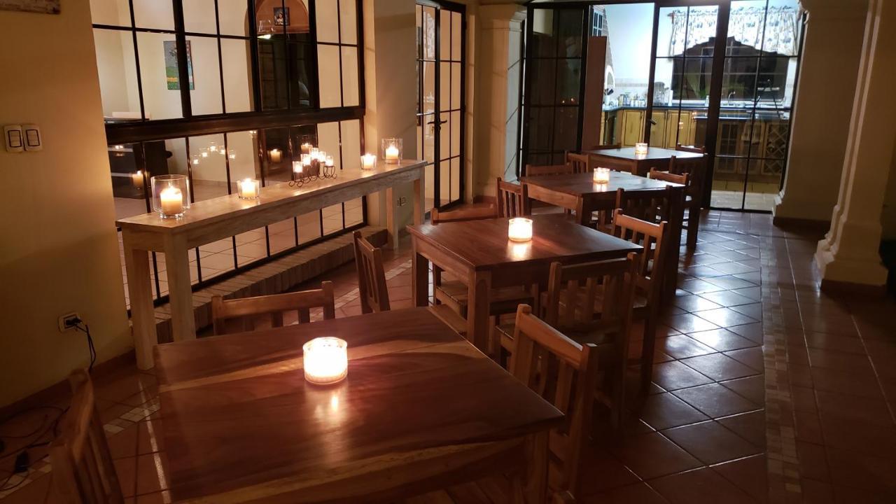 Domus Hotel San Salvador Ngoại thất bức ảnh